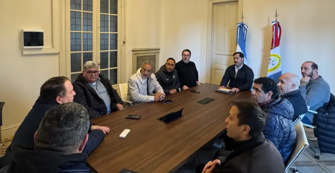La IMPACI llevó el reclamo al gobierno provincial: Mesa de trabajo con el ministro Báscolo para frenar la entrega del cabotaje