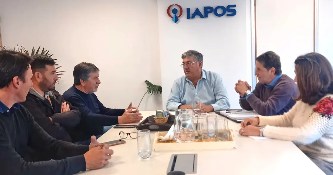 FESTRAM llevó a IAPOS los reclamos de trabajadores activos y jubilados por deficiencias en las prestaciones