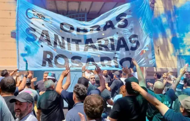 Obras Sanitarias de Rosario advierte por la caída salarial y la reforma laboral