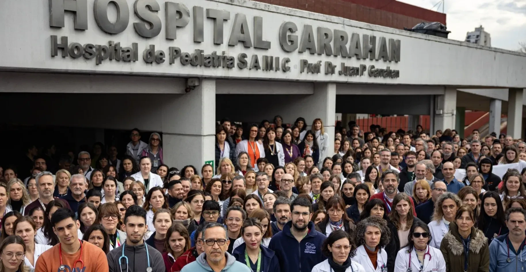 Victoria de los trabajadores del Garrahan: la lucha colectiva logró una recomposición salarial del 61%