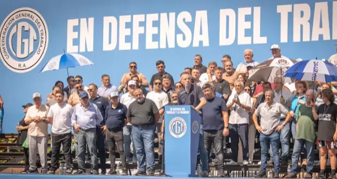 La CGT recusó a los jueces que habilitaron la reforma laboral y denunció "premios" del Gobierno