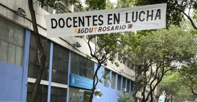 La UTN Rosario se suma a la Marcha Federal: Fagdut moviliza en defensa del financiamiento universitario