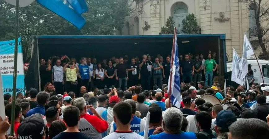 1° de Mayo: La CGT Rosario convoca a una gran movilización este jueves bajo la consigna "defender el empleo"