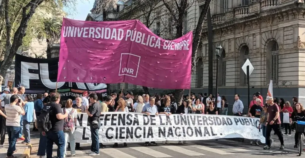 Docentes universitarios anuncian una semana de paro nacional del 26 al 31 de mayo