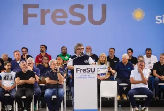 El FreSU exige un Salario Mínimo de $3.000.352 y advierte sobre un endeudamiento familiar "asfixiante"