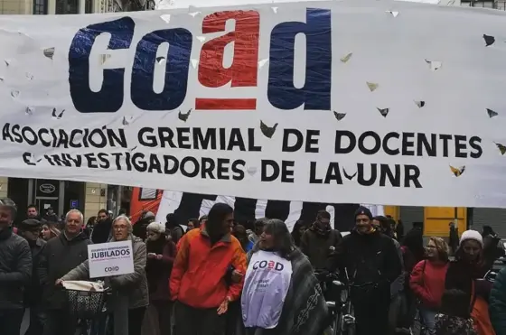 Conflicto universitario: COAD y Conadu exigen cumplir la Ley de Financiamiento, piden paritarias e impulsan el paro total