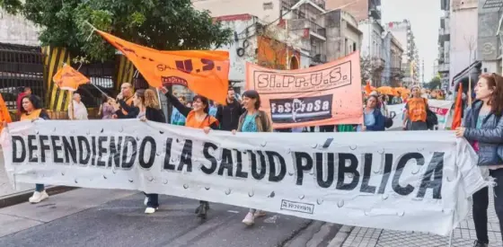 Rosario se suma a la Marcha Nacional de Salud: Médicos y profesionales advierten que la situación sanitaria "es insostenible"