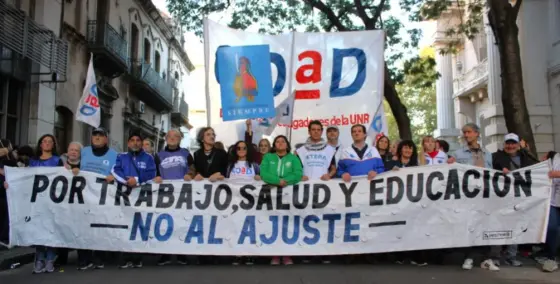 La CTA Autónoma Rosario se sumó a la Marcha Federal Universitaria