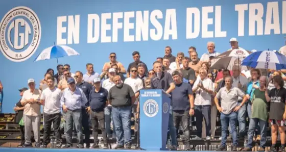 La CGT recusó a los jueces que habilitaron la reforma laboral y denunció "premios" del Gobierno