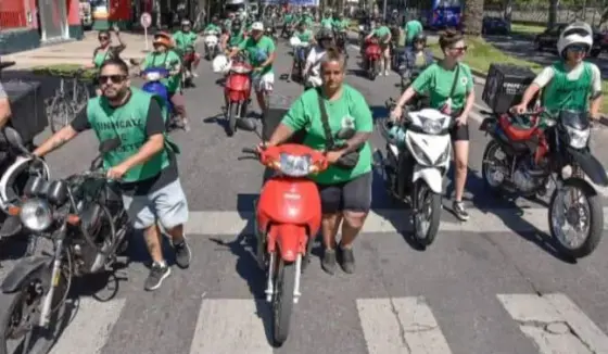 Los cadetes de Rosario defienden la regulación de la actividad y responden a quienes rechazan el proyecto