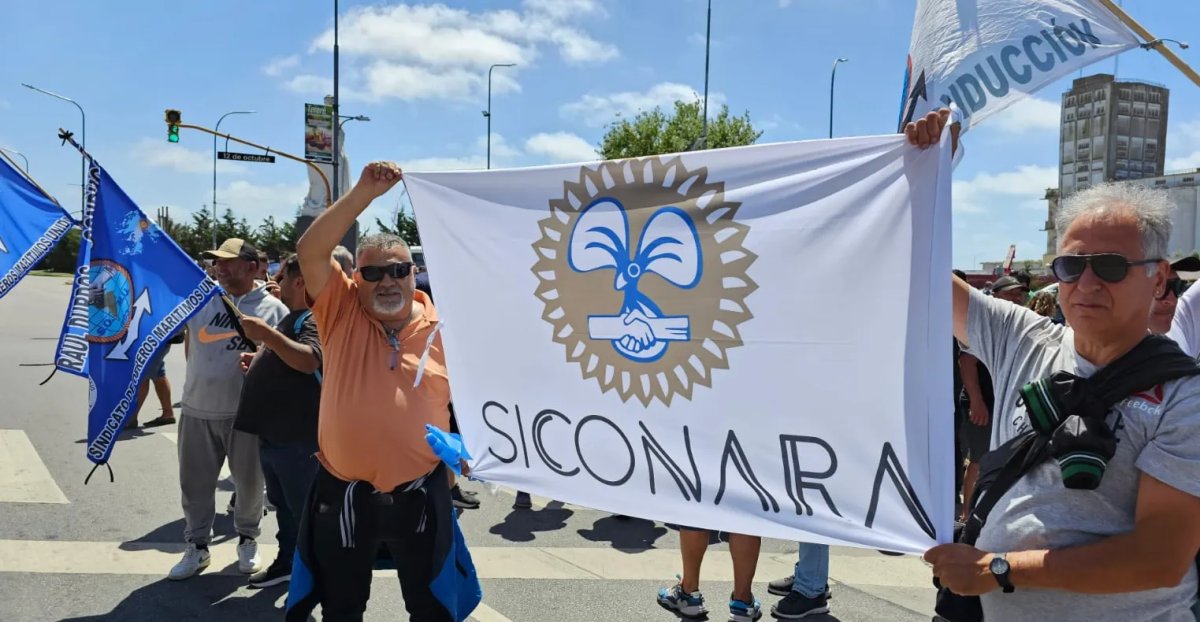 El SICONARA contra la Reforma Laboral: Se presentó un amparo para frenar la exclusión de los marítimos en la ley 