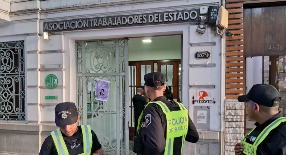 ATE Rosario: Denuncian "amedrentamiento policial" en su sede gremial